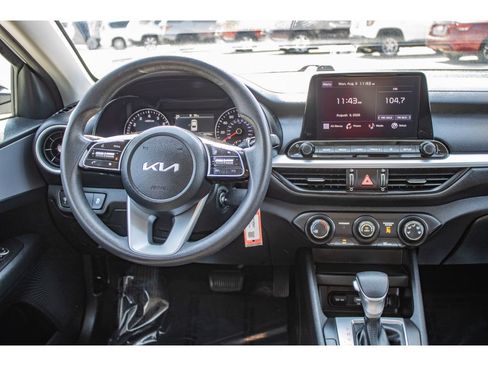 Used 2024 Kia Forte LXS w/ LXS Technology Package FWD image 22