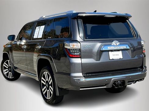 Used 2022 Toyota 4Runner Limited image 5