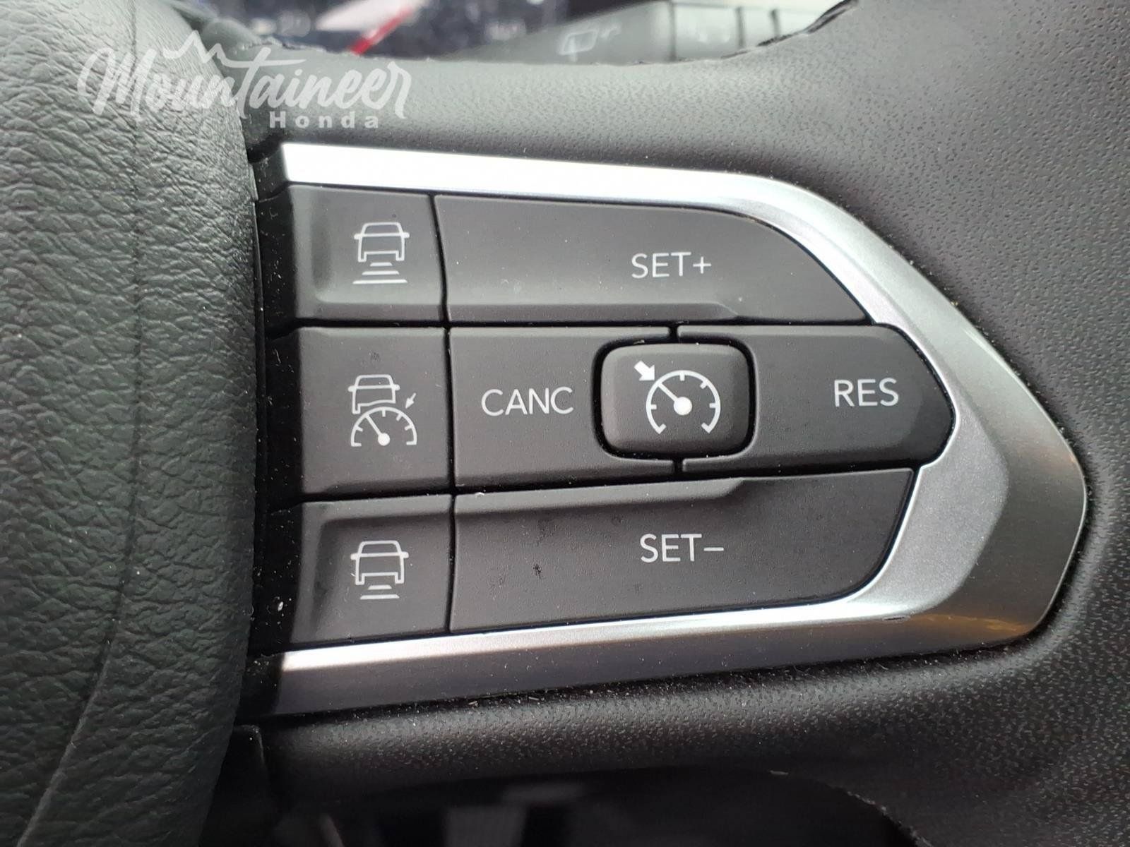 Used 2024 Jeep Compass Limited AWD/4WD image 27