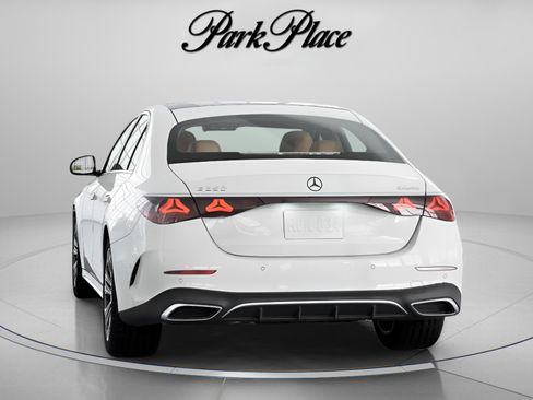 New 2026 Mercedes-Benz E 350 4MATIC Sedan image 16