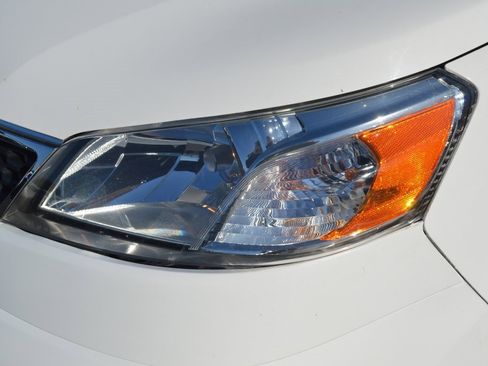 Used 2019 Nissan NV200 SV w/ Navigation Package image 11