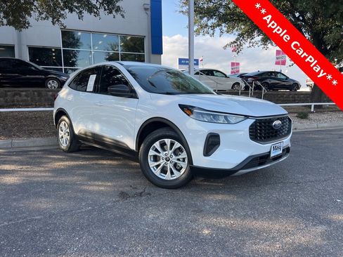 Used 2024 Ford Escape Active image 1