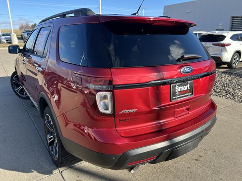 Used 2013 Ford Explorer Sport w/ Class III Trailer Tow Pkg image 4