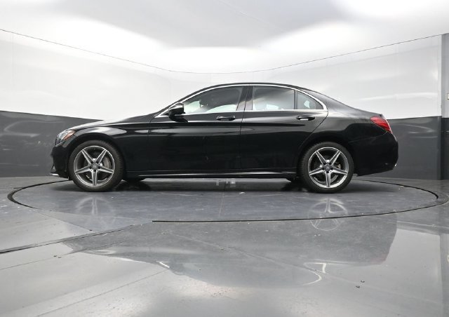 Used 2015 Mercedes-Benz C 300 Sedan image 34