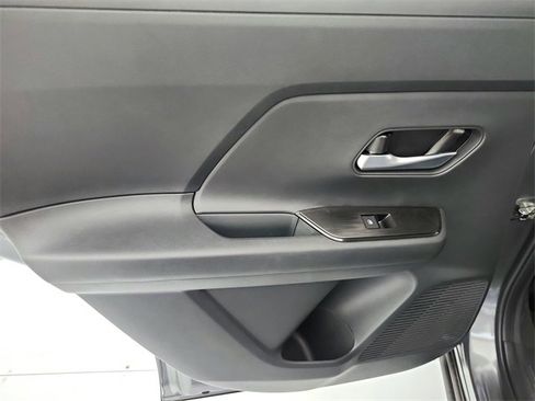 New 2026 Nissan Kicks SV w/ SV Premium Package image 39