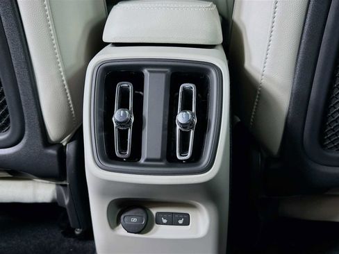 New 2026 Volvo XC40 B5 Plus w/ Protection Package Premier image 23