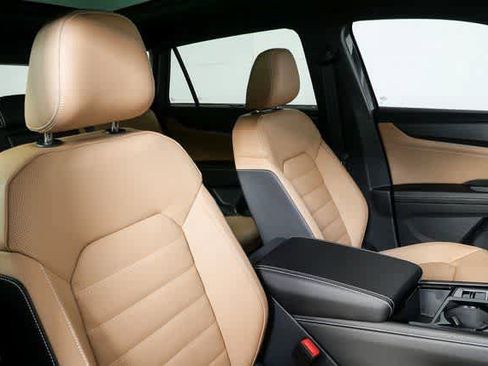 New 2026 Volkswagen Atlas Cross Sport SEL R-Line image 21