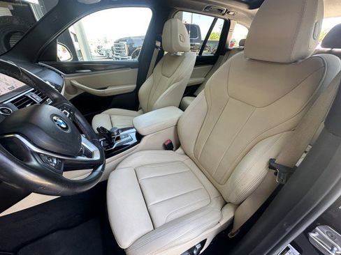 Used 2019 BMW X3 sDrive30i w/ Premium Package RWD image 15