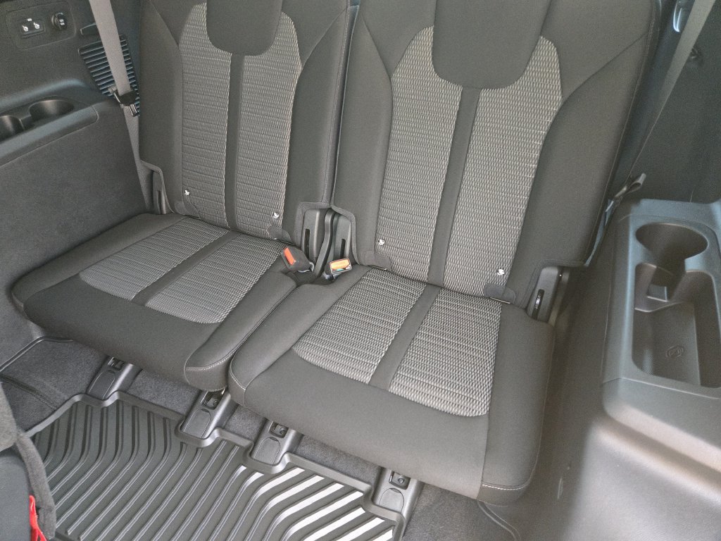 New 2026 Kia Sorento LX FWD image 23