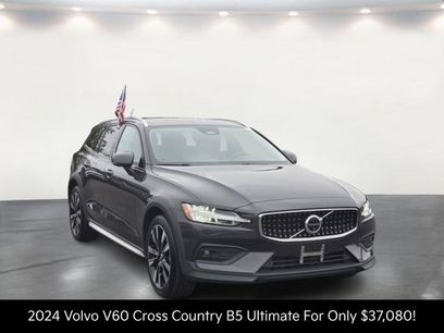 Used 2024 Volvo V60 B5 Cross Country Ultimate