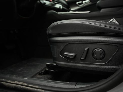 New 2026 Kia Sportage EX image 18