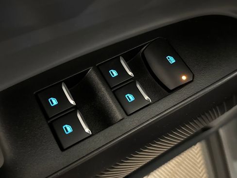 New 2026 Ford Maverick XL image 29