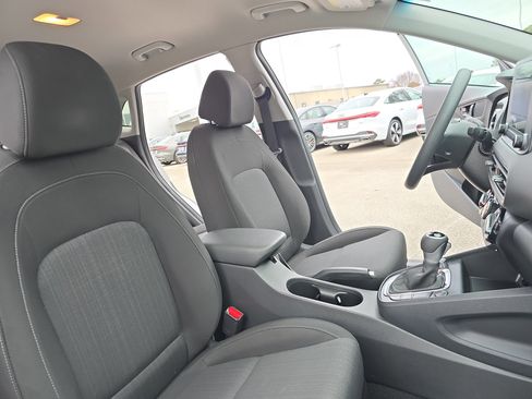Used 2023 Hyundai Kona SEL w/ Cargo Package image 10