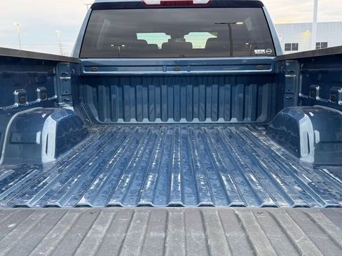 Used 2024 Chevrolet Silverado 1500 LT image 41