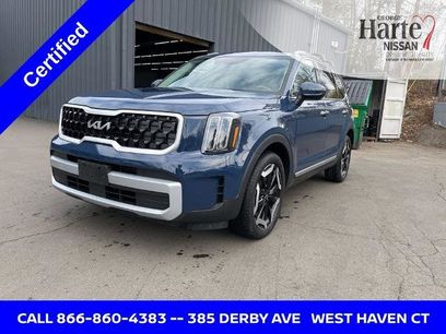 Used 2024 Kia Telluride S w/ S Sunroof Package