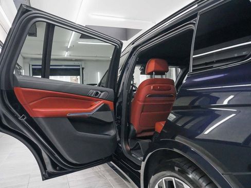 Used 2023 BMW X7 M60i w/ Executive Package image 13