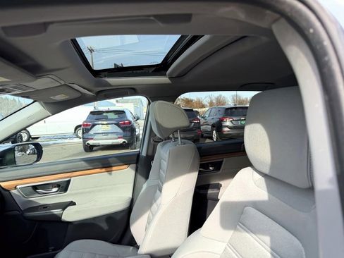 Used 2019 Honda CR-V EX image 12