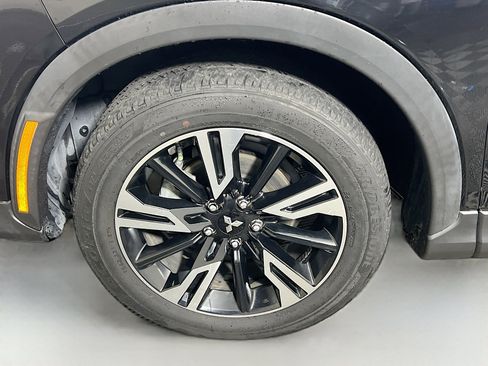 Used 2023 Mitsubishi Eclipse Cross SE image 34