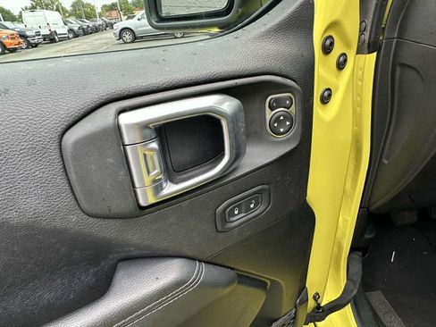 Certified 2023 Jeep Wrangler Unlimited Sahara w/ Cold Weather Group image 20