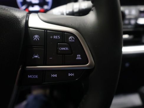 Used 2025 Toyota Grand Highlander FWD image 35