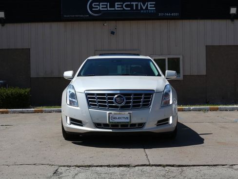 Used 2014 Cadillac XTS Premium FWD image 3
