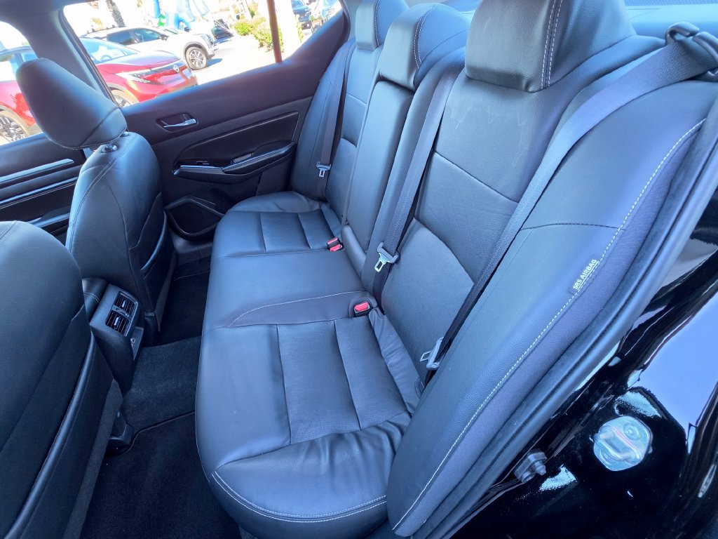 Used 2020 Nissan Altima 2.5 SL FWD image 10