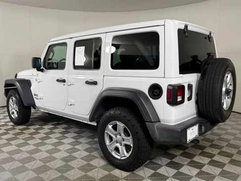 Used 2021 Jeep Wrangler Unlimited Sport w/ Sun And Sound Package AWD/4WD image 5
