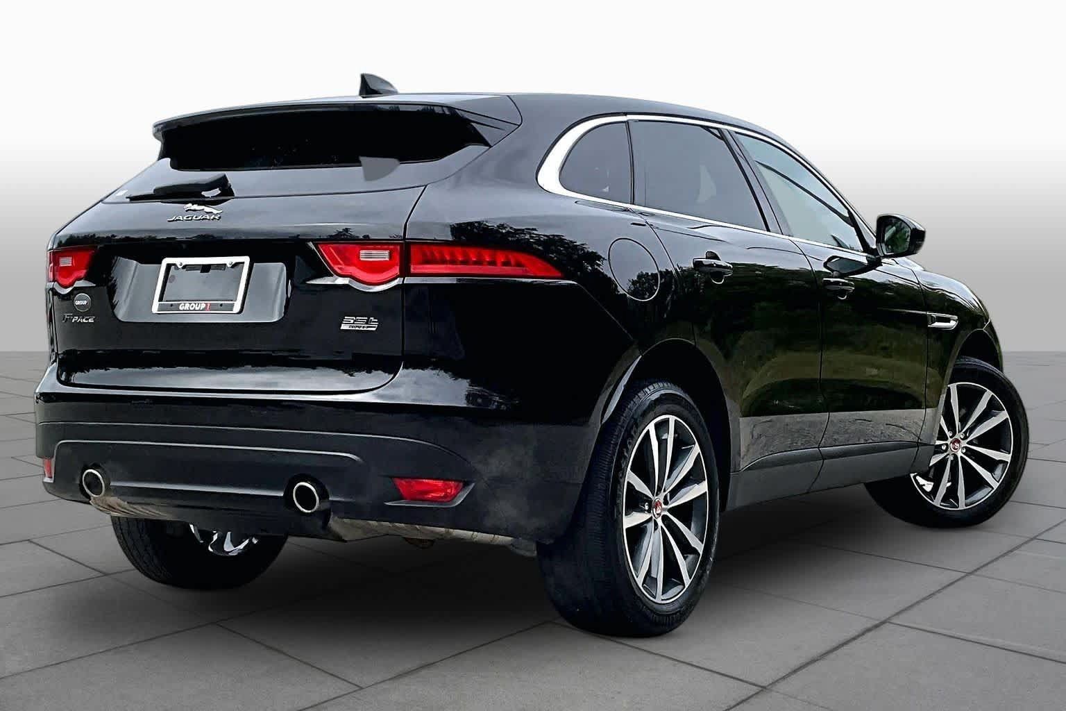 Used 2017 Jaguar F-PACE Prestige AWD/4WD image 13