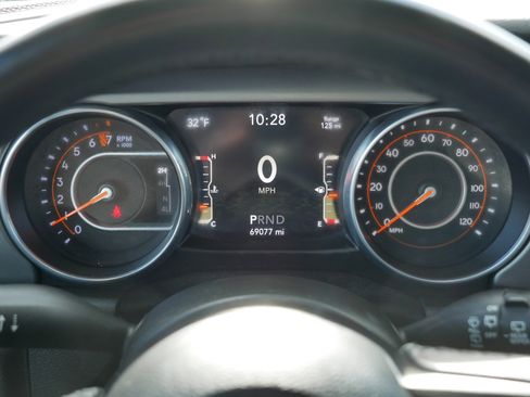 Used 2018 Jeep Wrangler Unlimited Sport S image 21