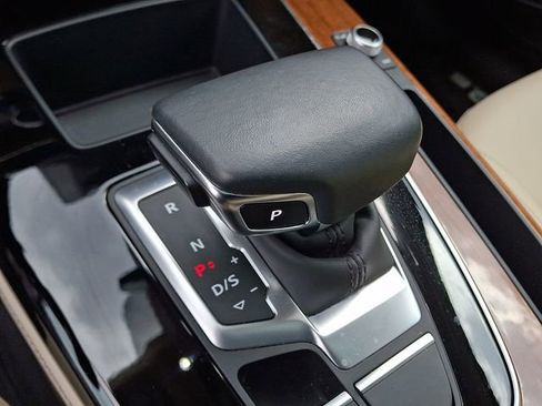 Used 2023 Audi Q5 2.0T Premium Plus w/ Premium Plus Package image 15