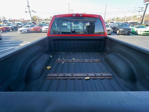 Used 2006 Dodge Ram 2500 Truck SLT image 31