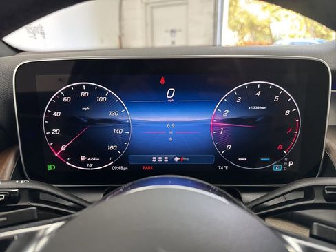 New 2026 Mercedes-Benz GLC 300 4MATIC image 32