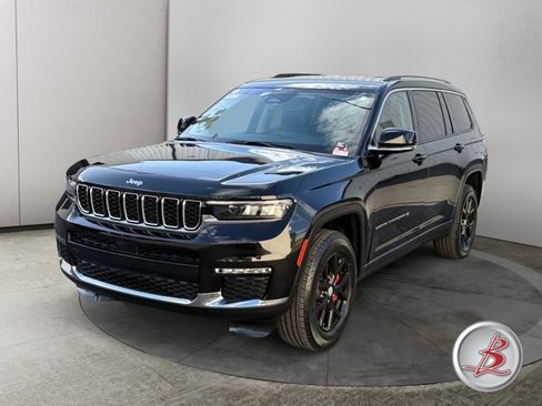 Used 2023 Jeep Grand Cherokee L Limited AWD/4WD image 3