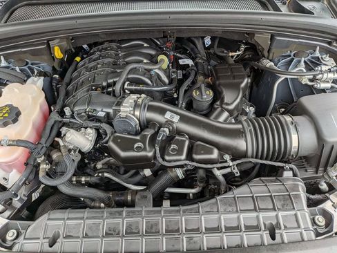 Used 2024 Jeep Grand Cherokee L Limited image 31