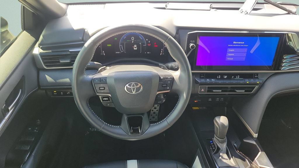 Used 2025 Toyota Camry SE w/ Multimedia Upgrade Package FWD image 12