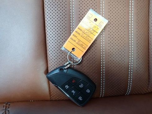 Used 2023 GMC Yukon Denali Ultimate image 30