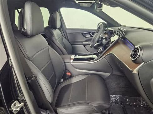 Certified 2025 Mercedes-Benz GLC 300 4MATIC image 45