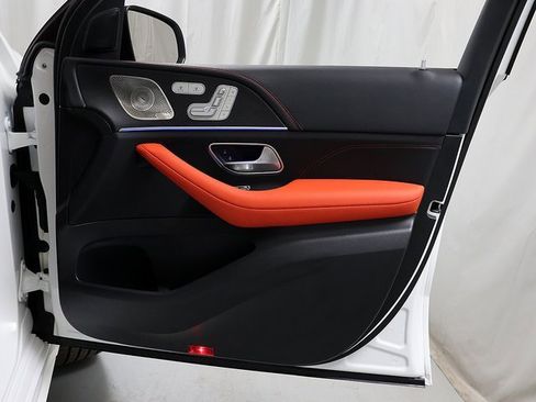 Certified 2026 Mercedes-Benz GLE 53 AMG 4MATIC Coupe image 36