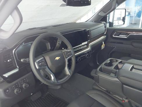 New 2026 Chevrolet Silverado 2500 LT w/ Z71 Chrome Sport Edition AWD/4WD image 17