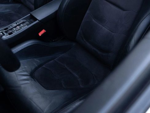 Used 2013 McLaren MP4-12C Spider RWD image 31