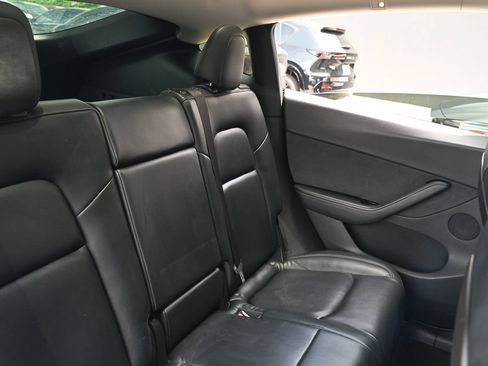 Used 2020 Tesla Model Y Long Range AWD/4WD image 14
