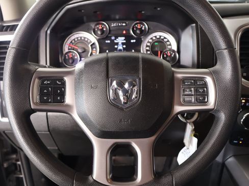 Used 2023 RAM 1500 Classic SLT w/ Trailer & Traction Group AWD/4WD image 3