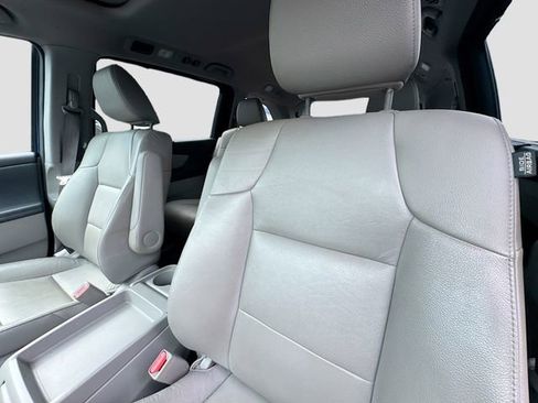 Used 2016 Honda Odyssey EX-L image 14