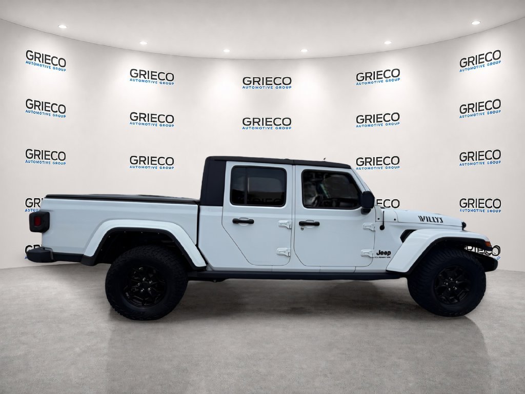 Used 2022 Jeep Gladiator Sport AWD/4WD image 8