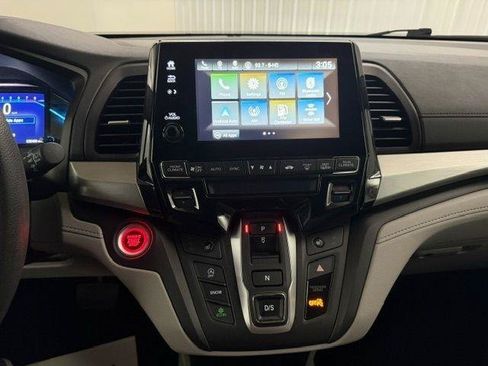 Used 2020 Honda Odyssey EX image 17