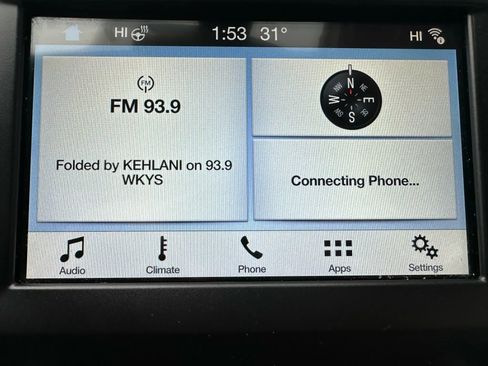 Used 2017 Ford Fusion SE w/ Fusion SE Technology Package image 17