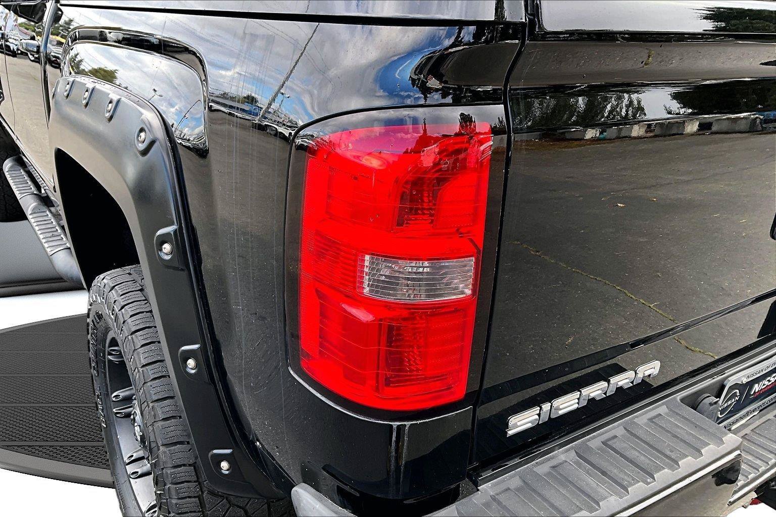Used 2014 GMC Sierra 1500 SLE AWD/4WD image 24