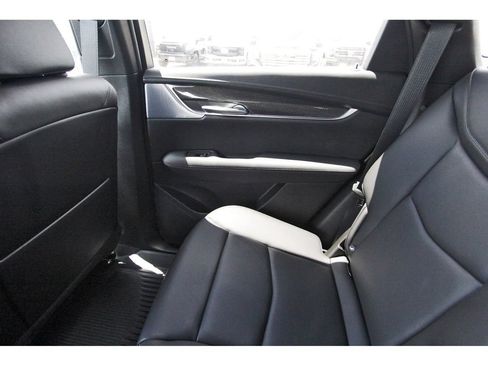 New 2026 Cadillac XT5 Sportv w/ LPO, Onyx Lite Package AWD/4WD image 12