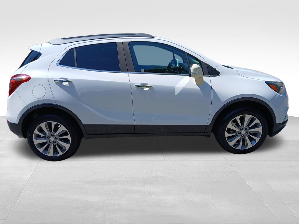Used 2018 Buick Encore Preferred FWD image 7
