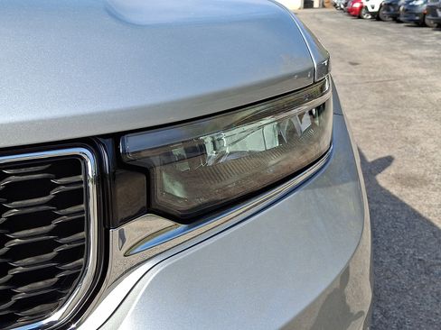 Certified 2025 Jeep Grand Cherokee L Limited w/ Trailer Tow Package image 11